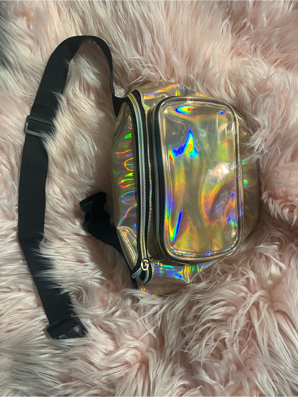 Holographic Iridescent Fanny Pack - Multi-Color - Picture 2 of 9